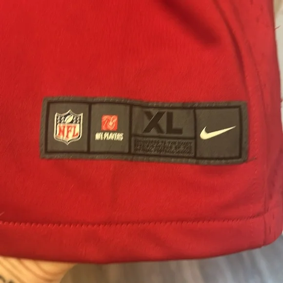 Nike Red Buccaneers Football Jersey Youth Size XL - Picture 4 of 9